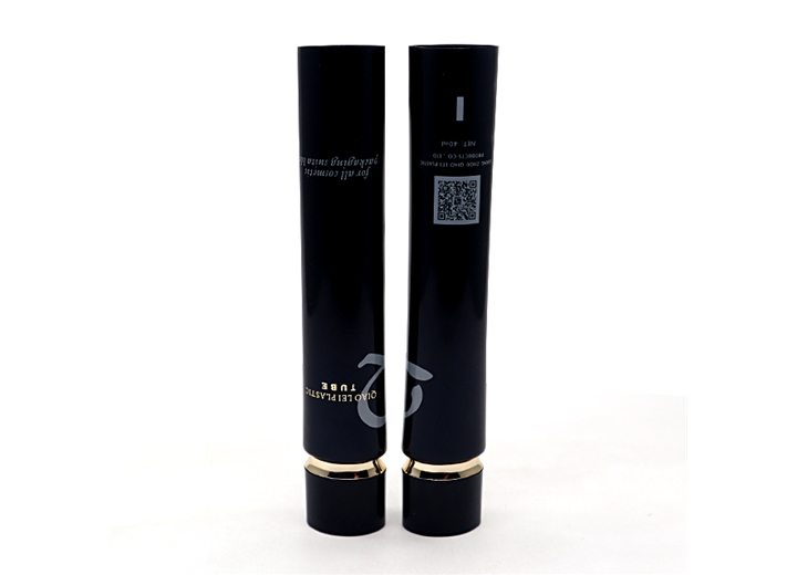D25 连体高扁牙镀金边 高扁旋盖 黑色扁管40ml